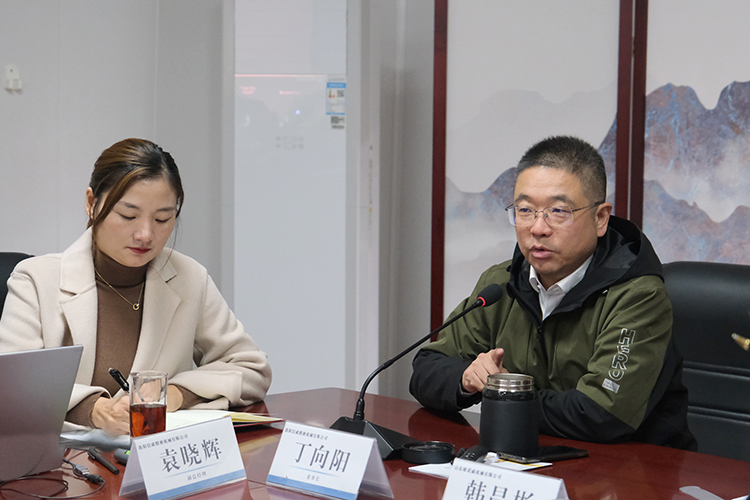 【整理】泗水機(jī)床附件行業(yè)協(xié)會(huì)來(lái)訪照片L1020褚少青 (6.1).jpg