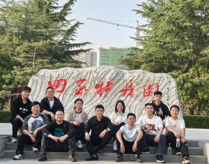 25年3月速飛信國家牡丹園團(tuán)建