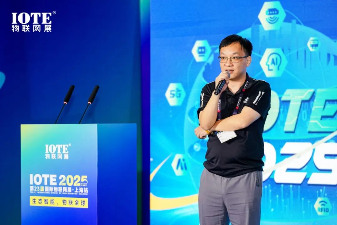 1758275287282242.jpg C.jpg